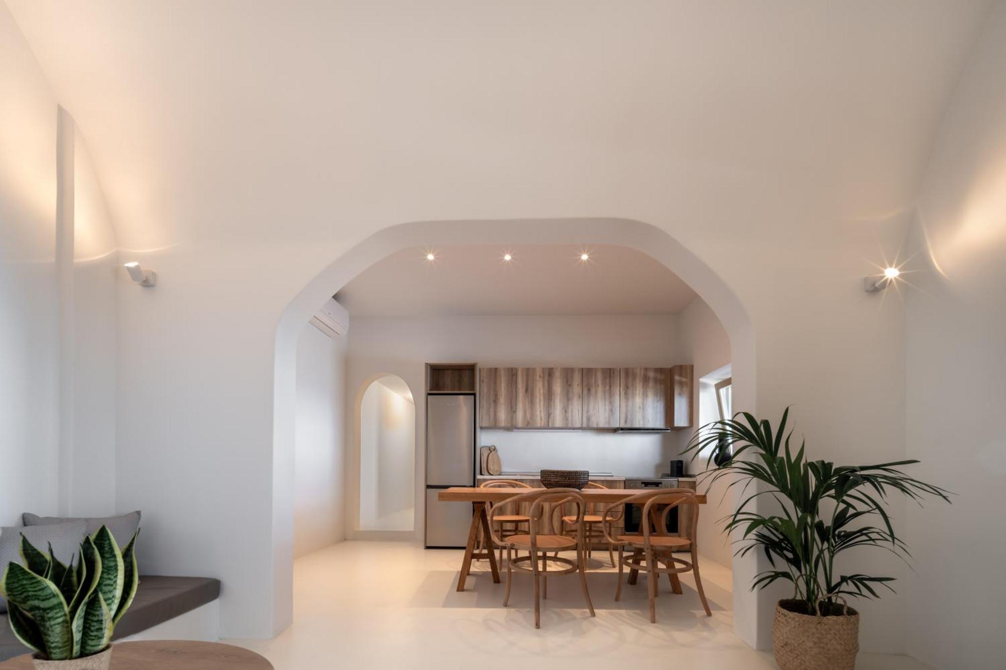Colombos Beachfront Foinikiá 部屋 写真